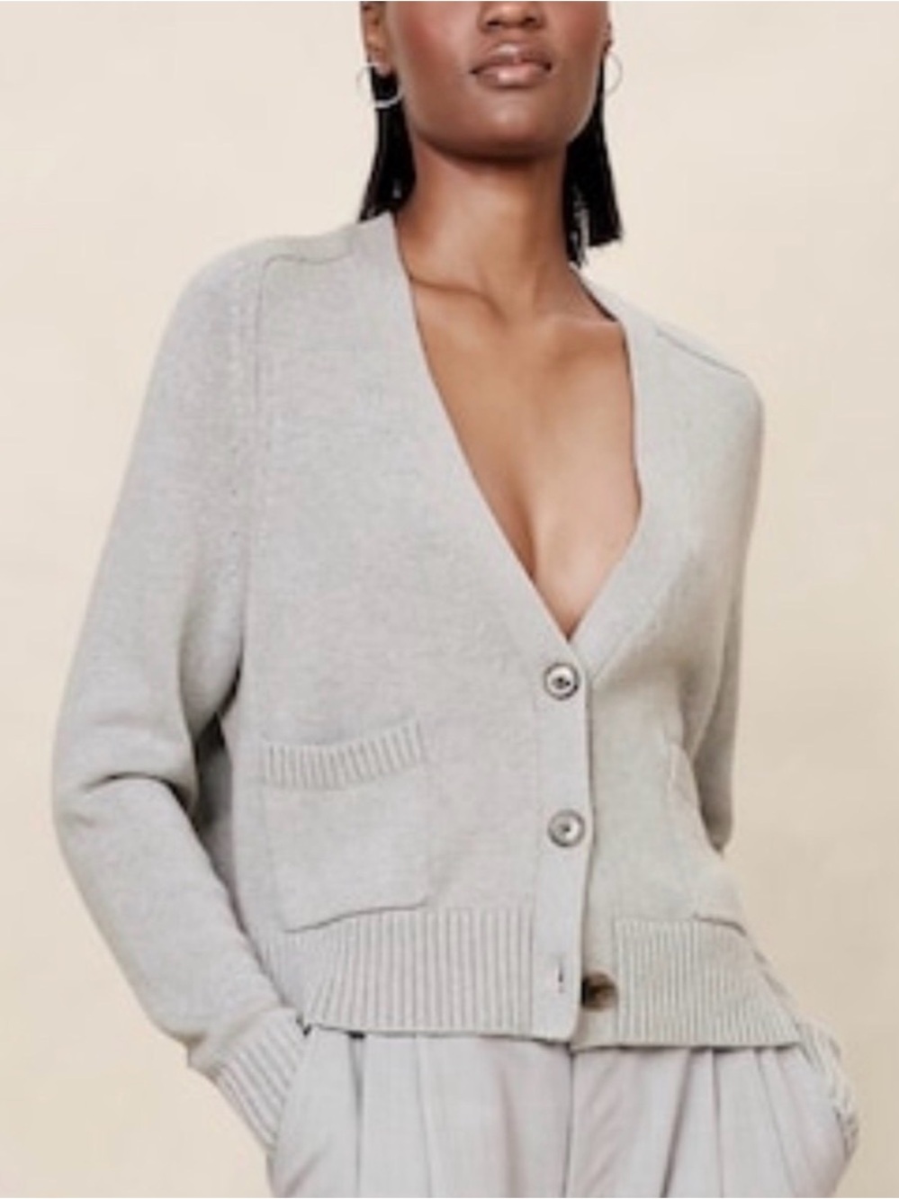 Banana Republic NWT Light Gray V-Neck Button Cardigan Sweater